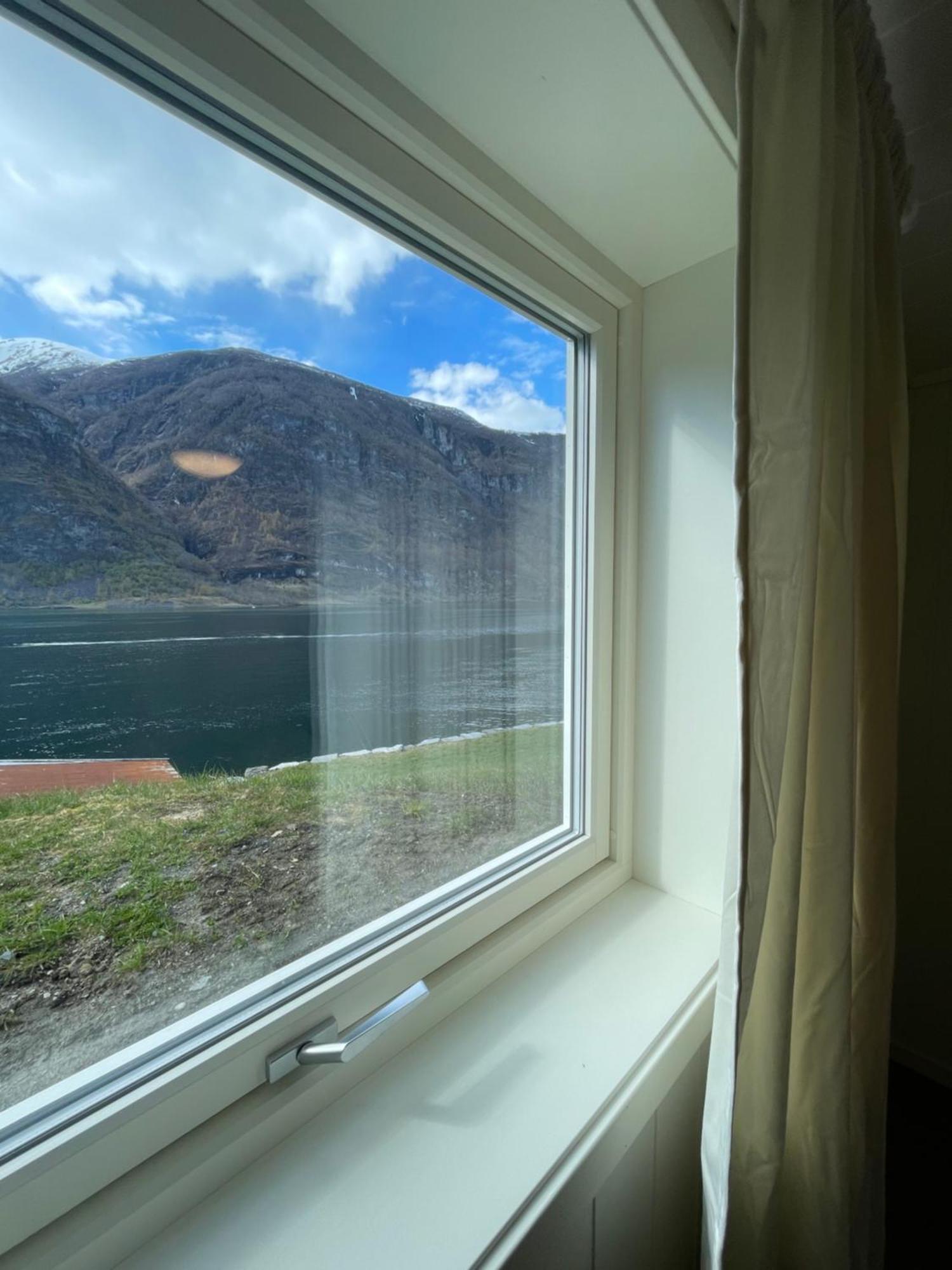 Aurland Feriehus المظهر الخارجي الصورة